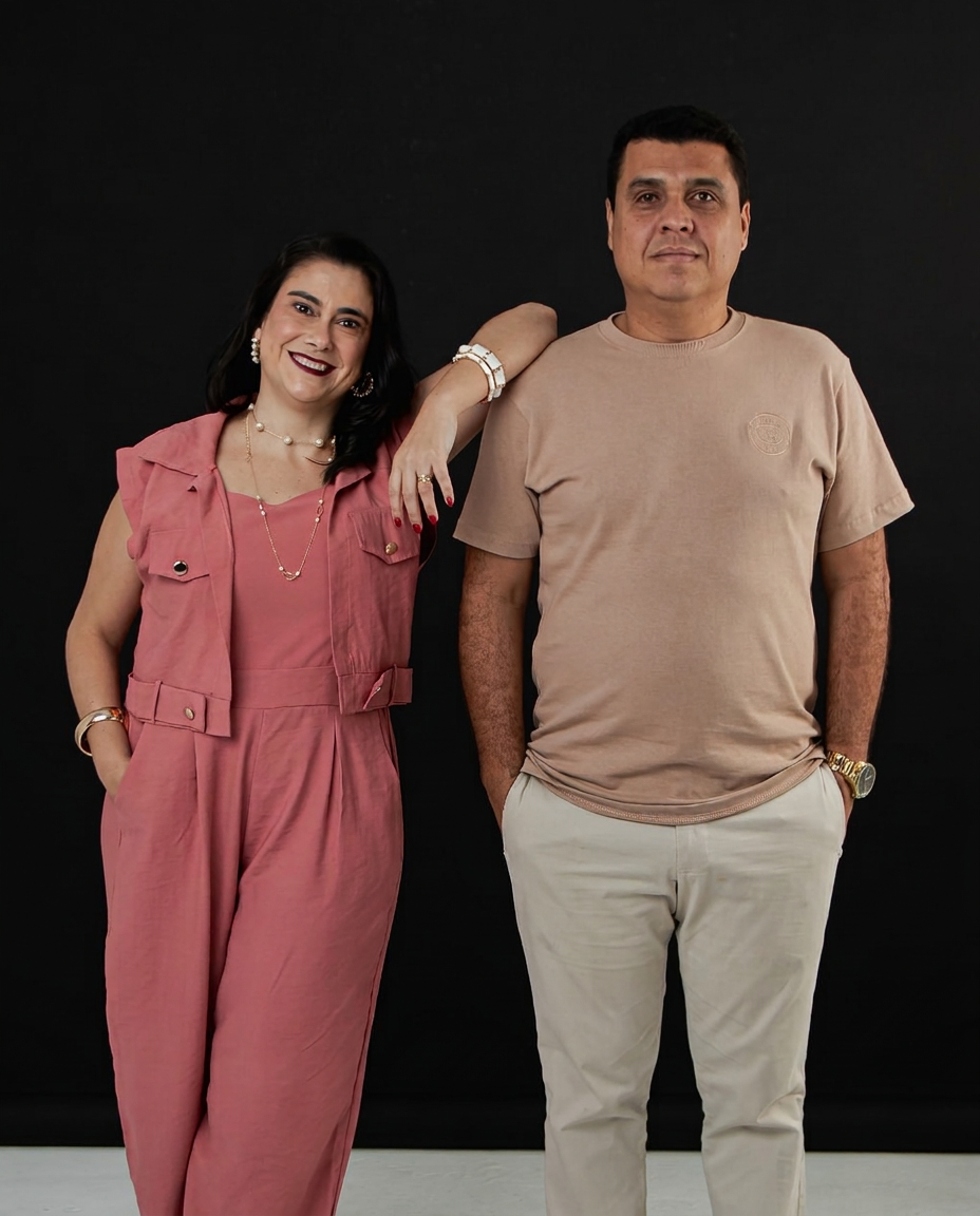 Felipe e Priscila Costa, fundadores do Relaciona